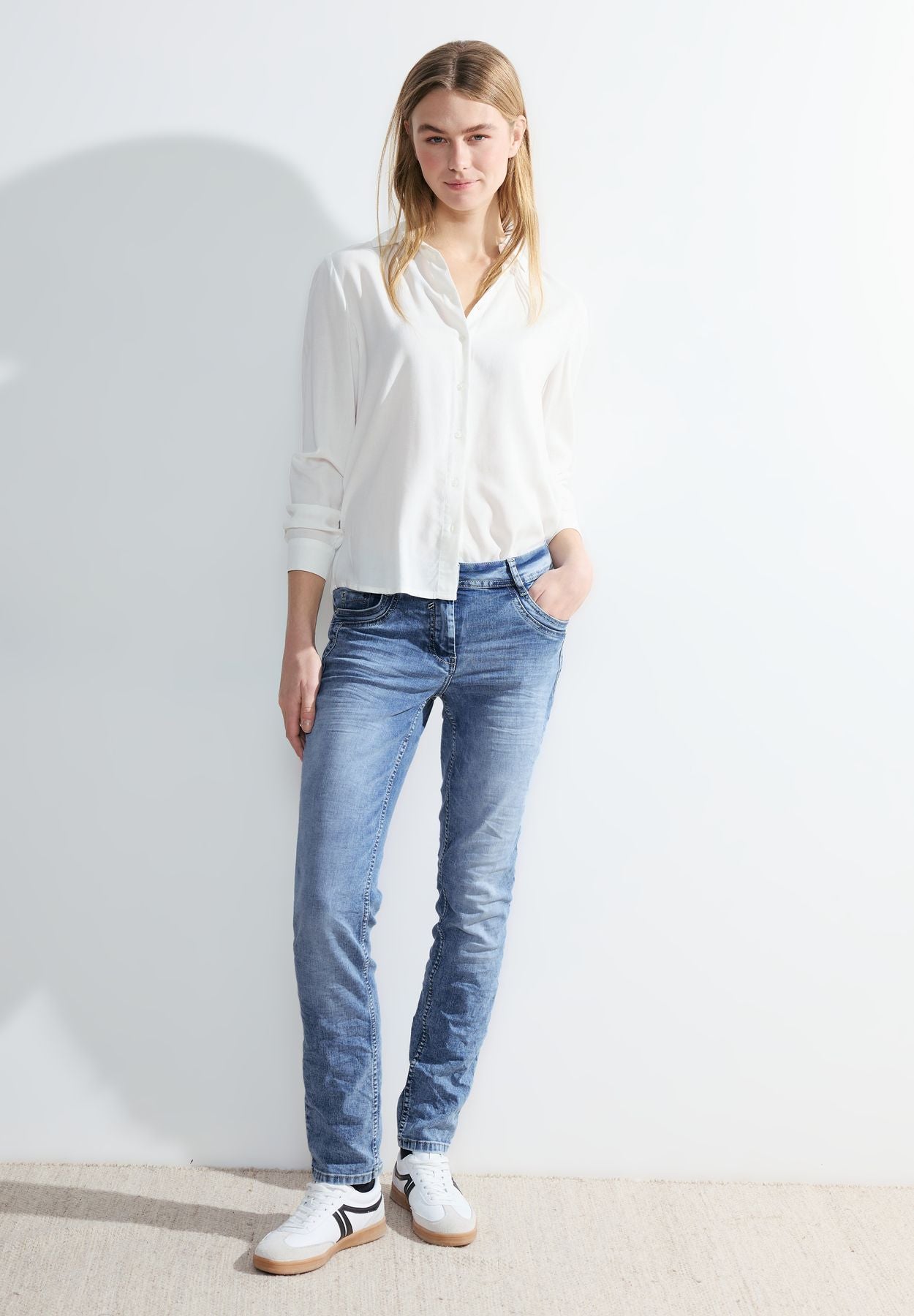 Casual Fit used Jeans