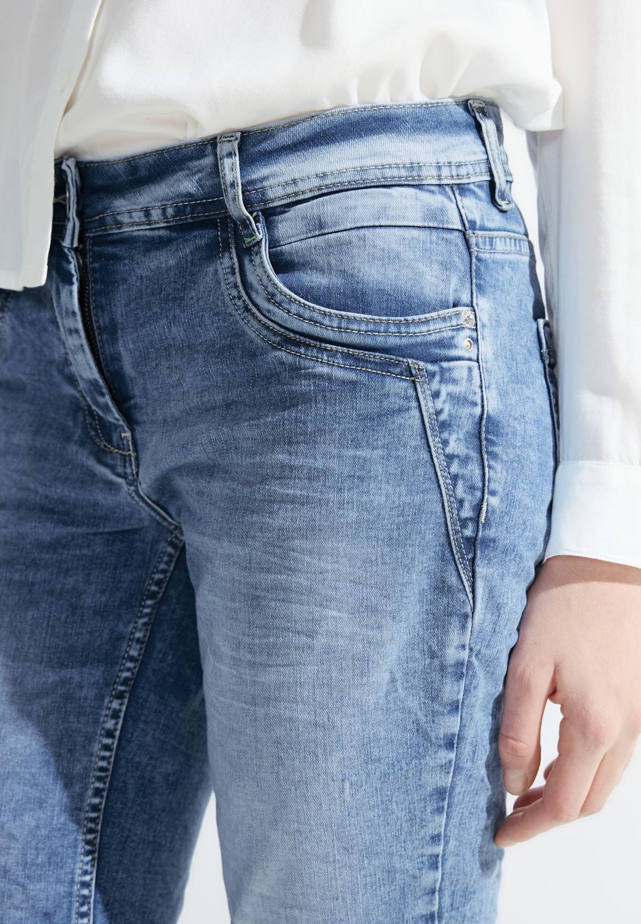 Casual Fit used Jeans