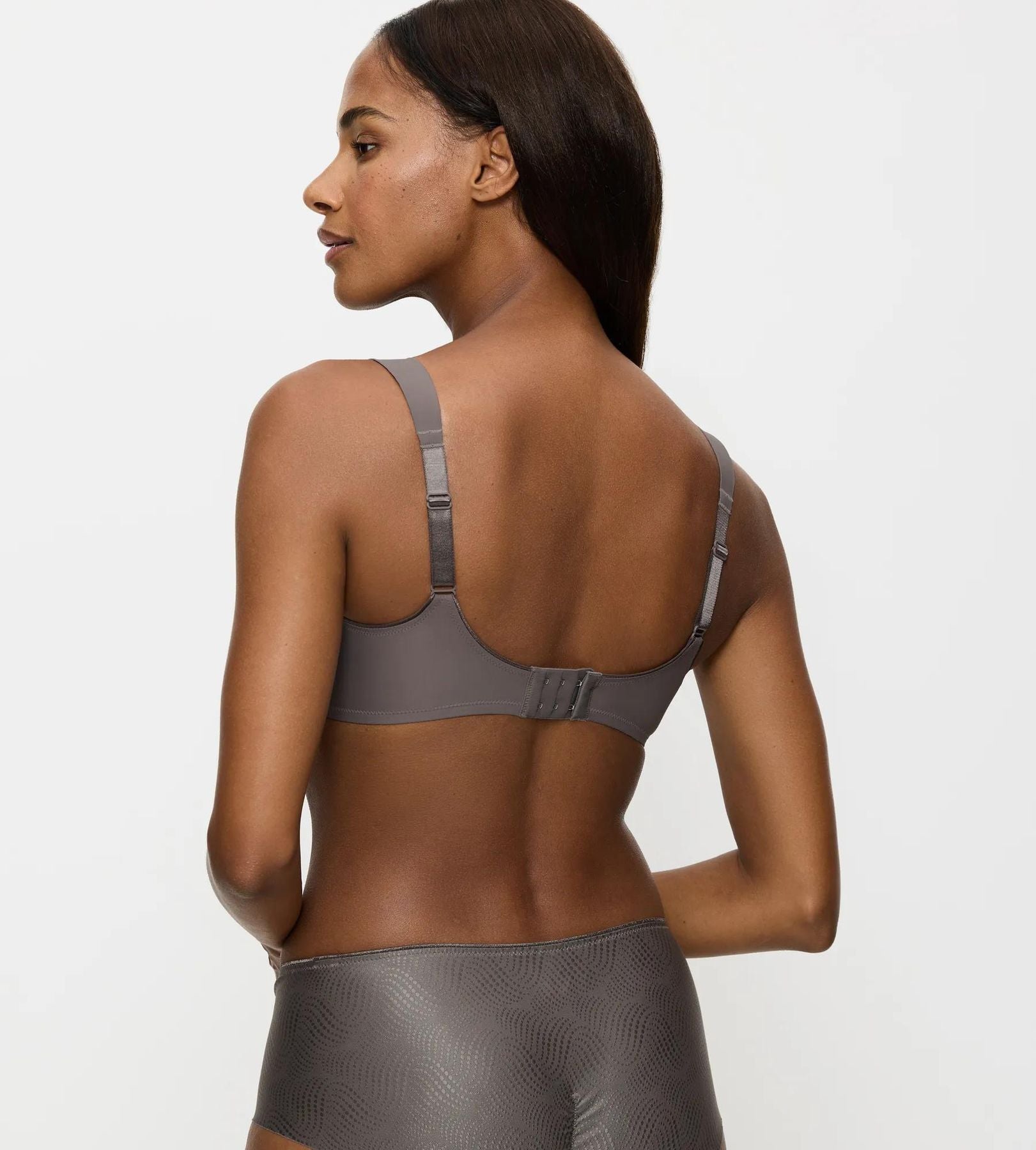 Essential Minimizer T W X