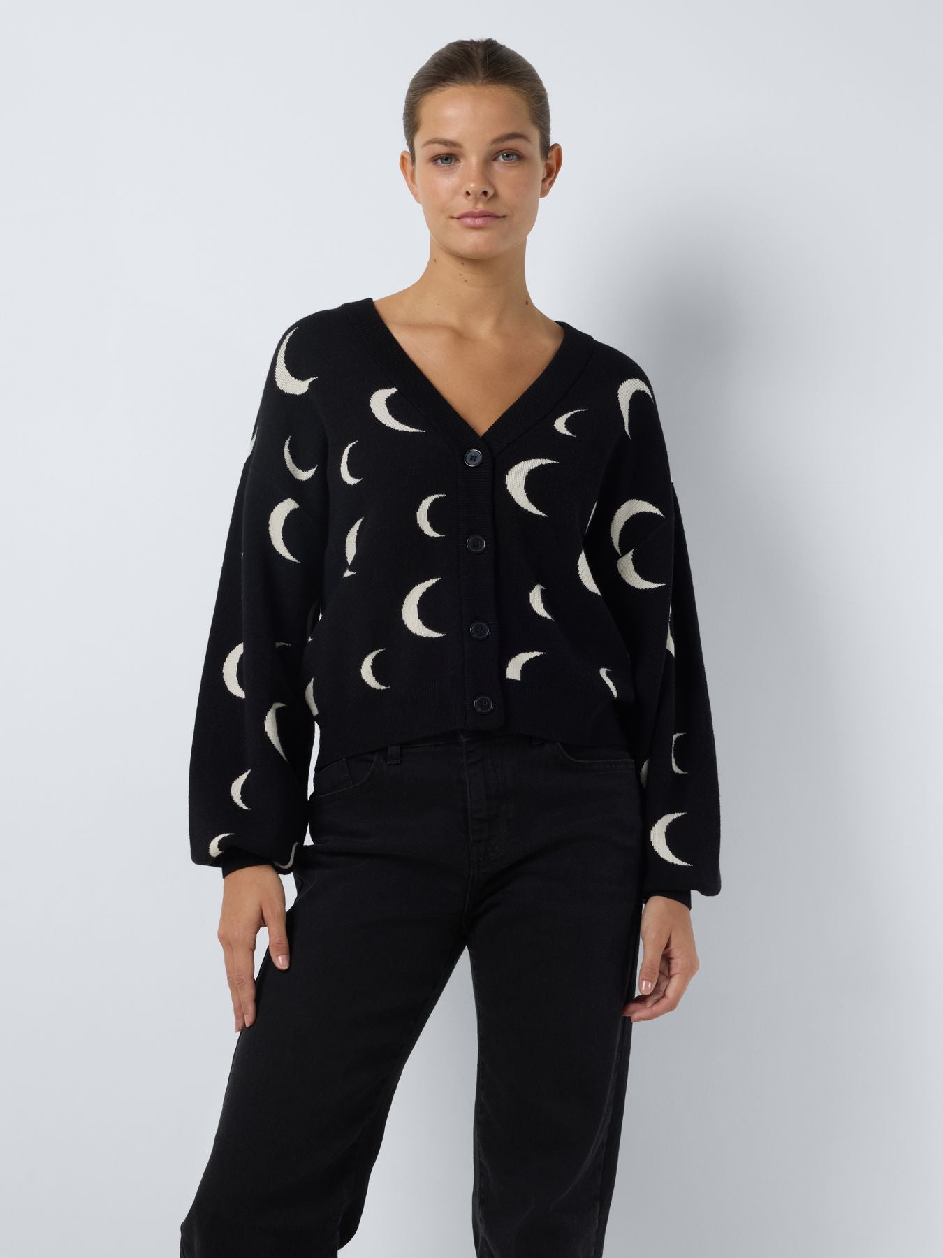 NMCHARLOTT L/S V-NECK KNIT CARDIGAN FWD