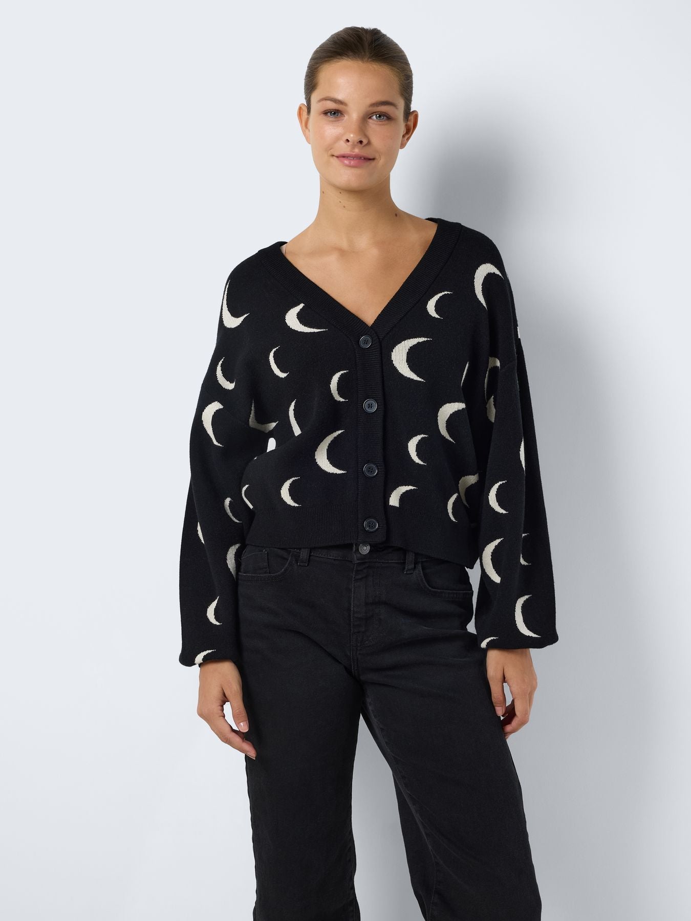 NMCHARLOTT L/S V-NECK KNIT CARDIGAN FWD