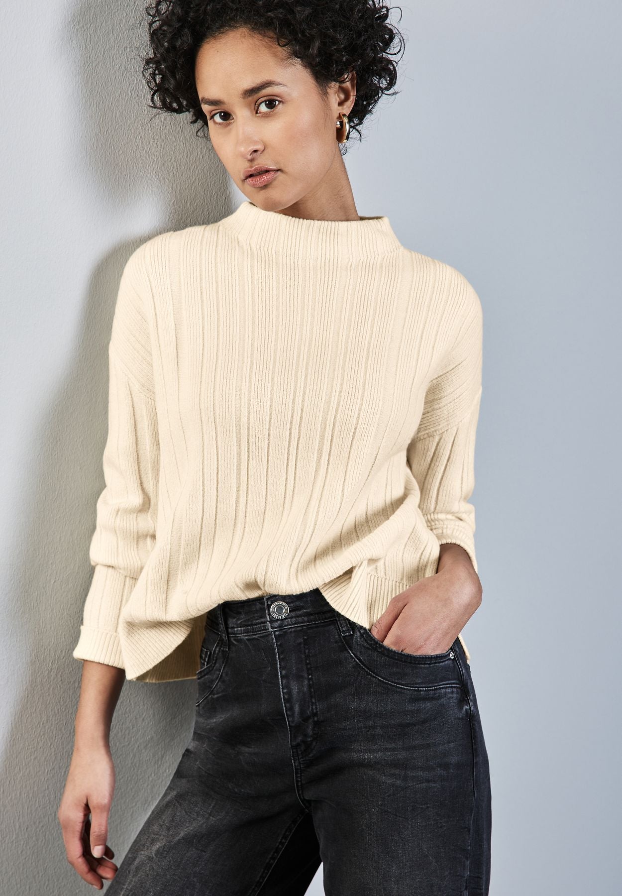 Pullover mit Rippstruktur