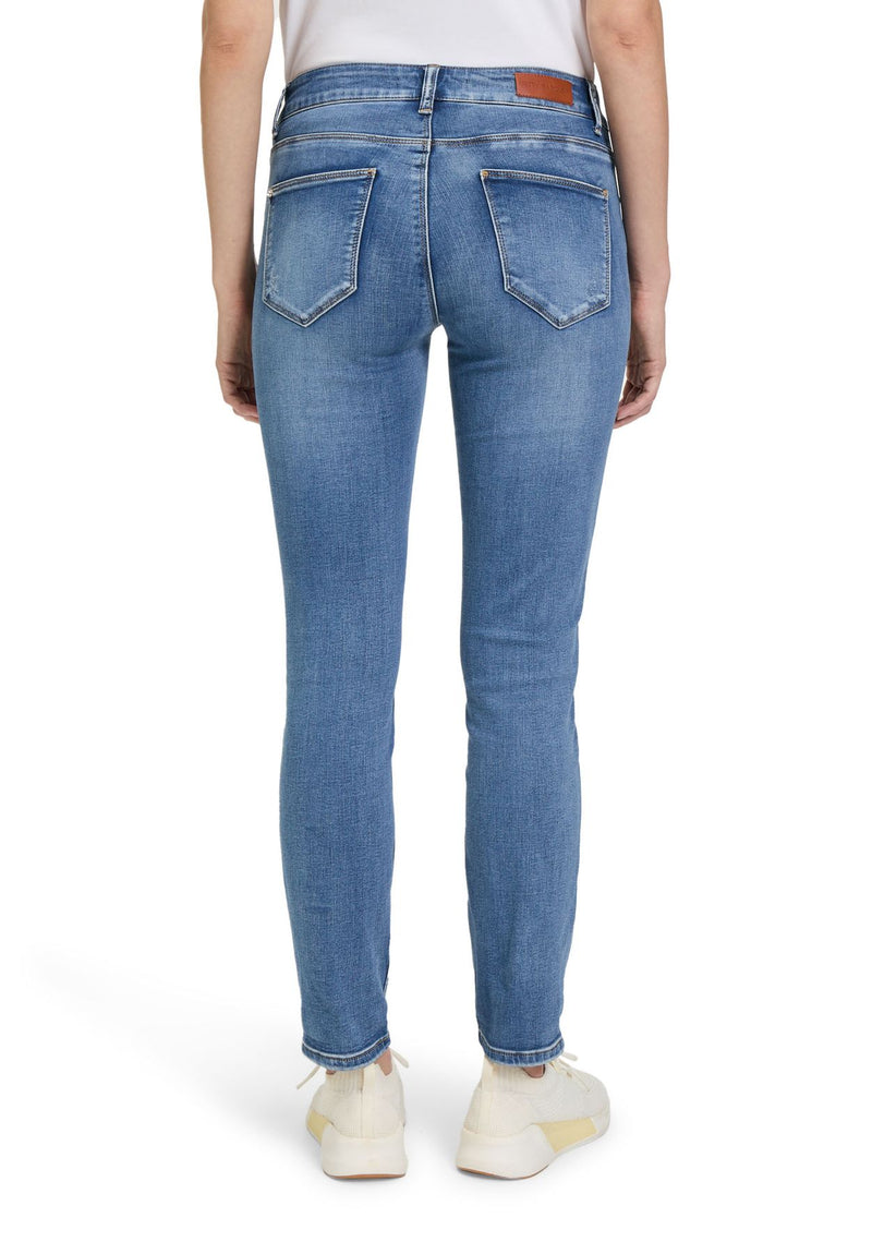 Basic-Jeans