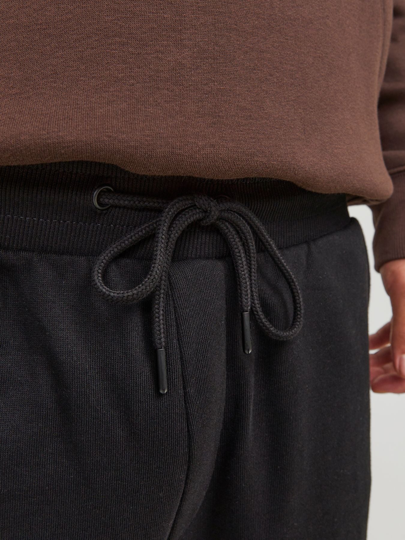 Sweathose mit gerippten Bündchen