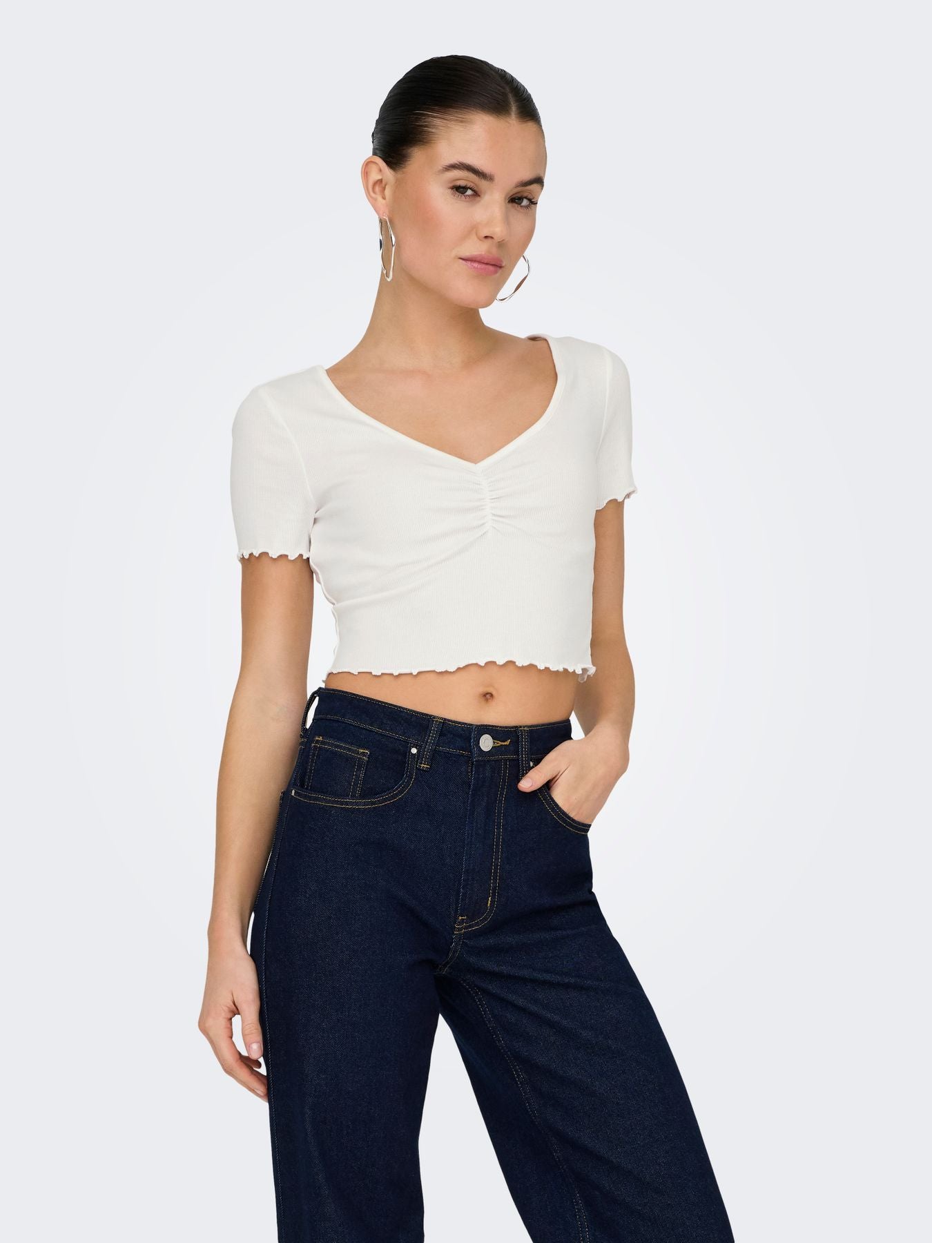 ONLBETTY LIFE S/S V-NECK TOP CC JRS