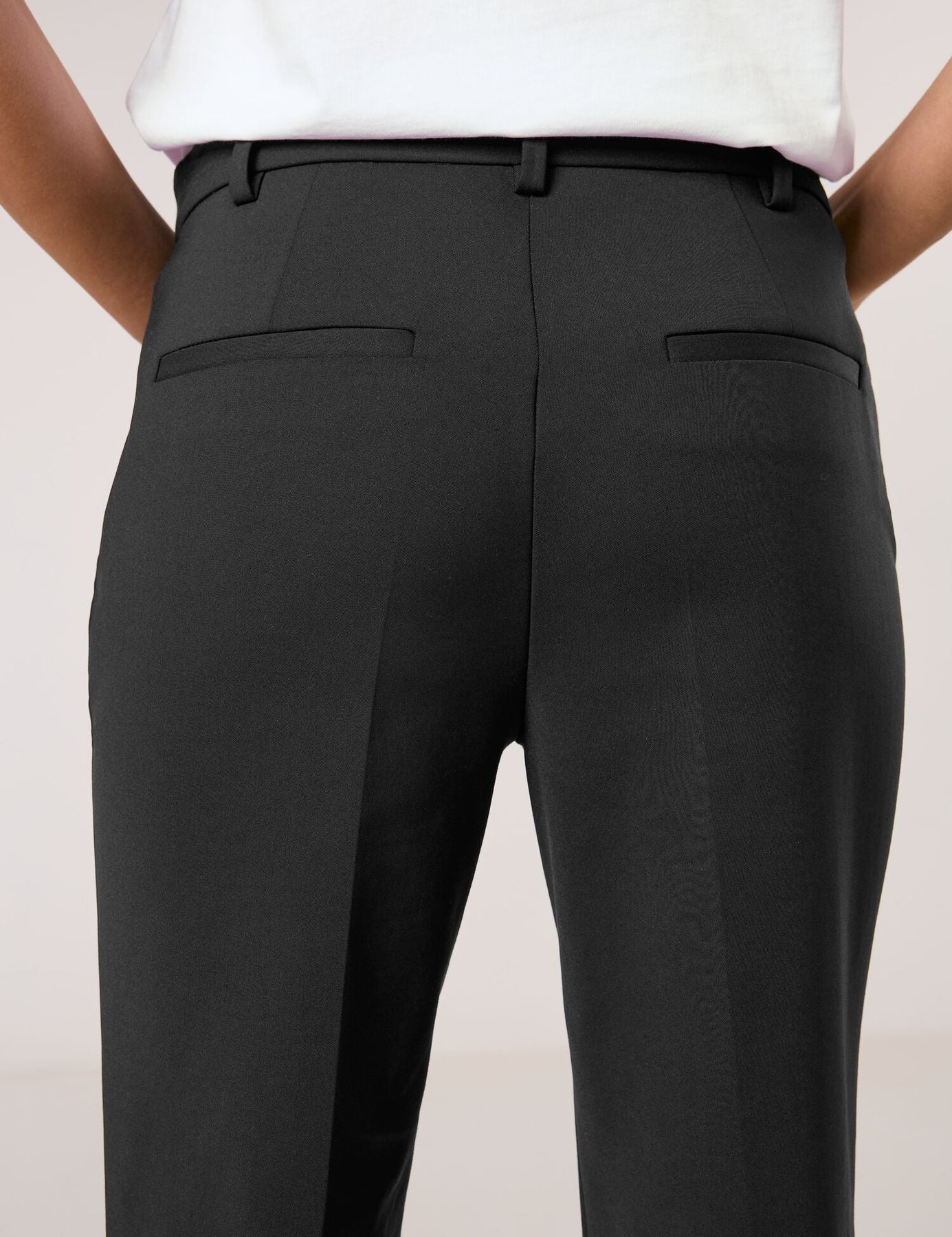 Schlichte 7/8 Hose mit Stretchkomfort