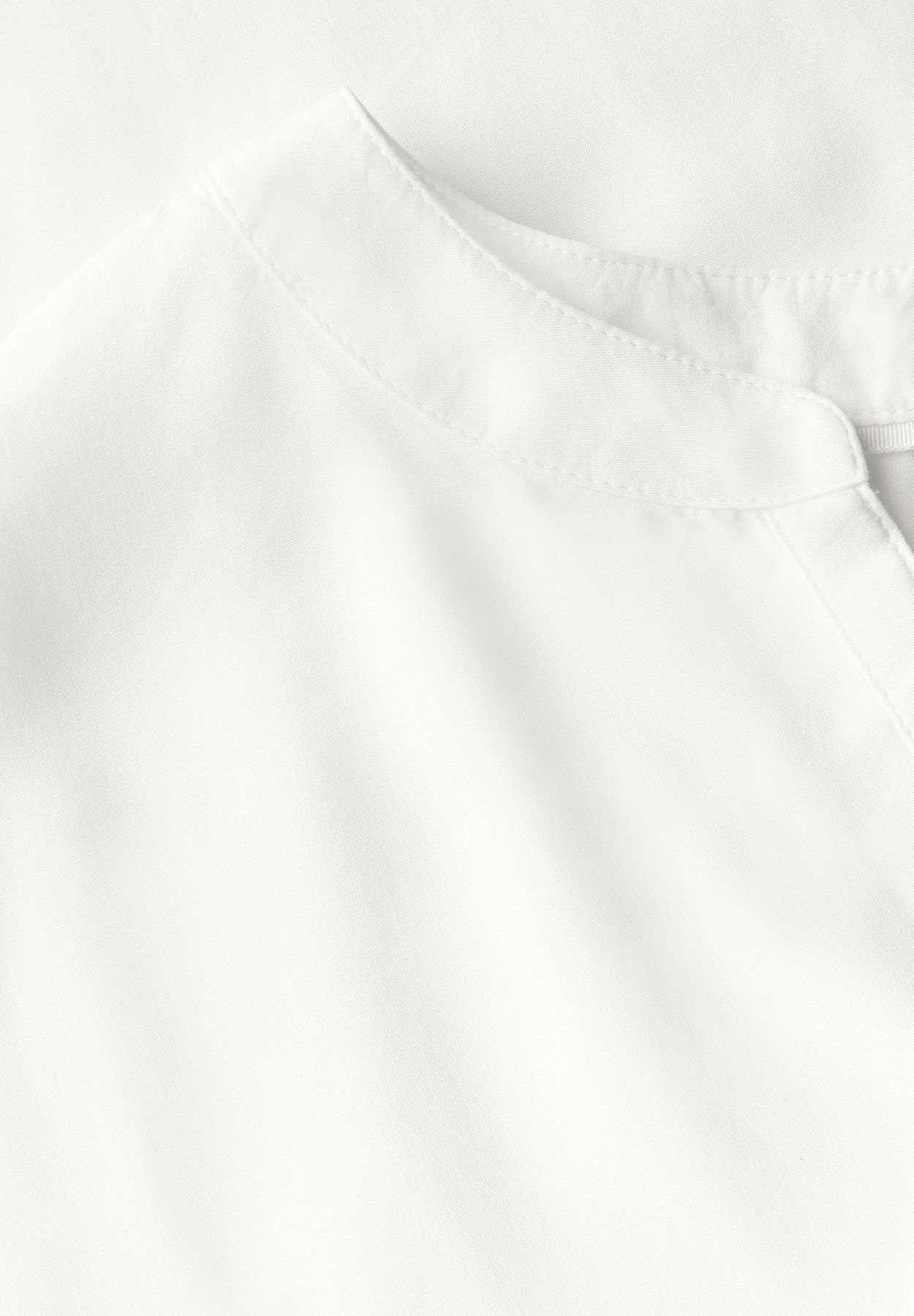 Split Neck Bluse in Unifarbe