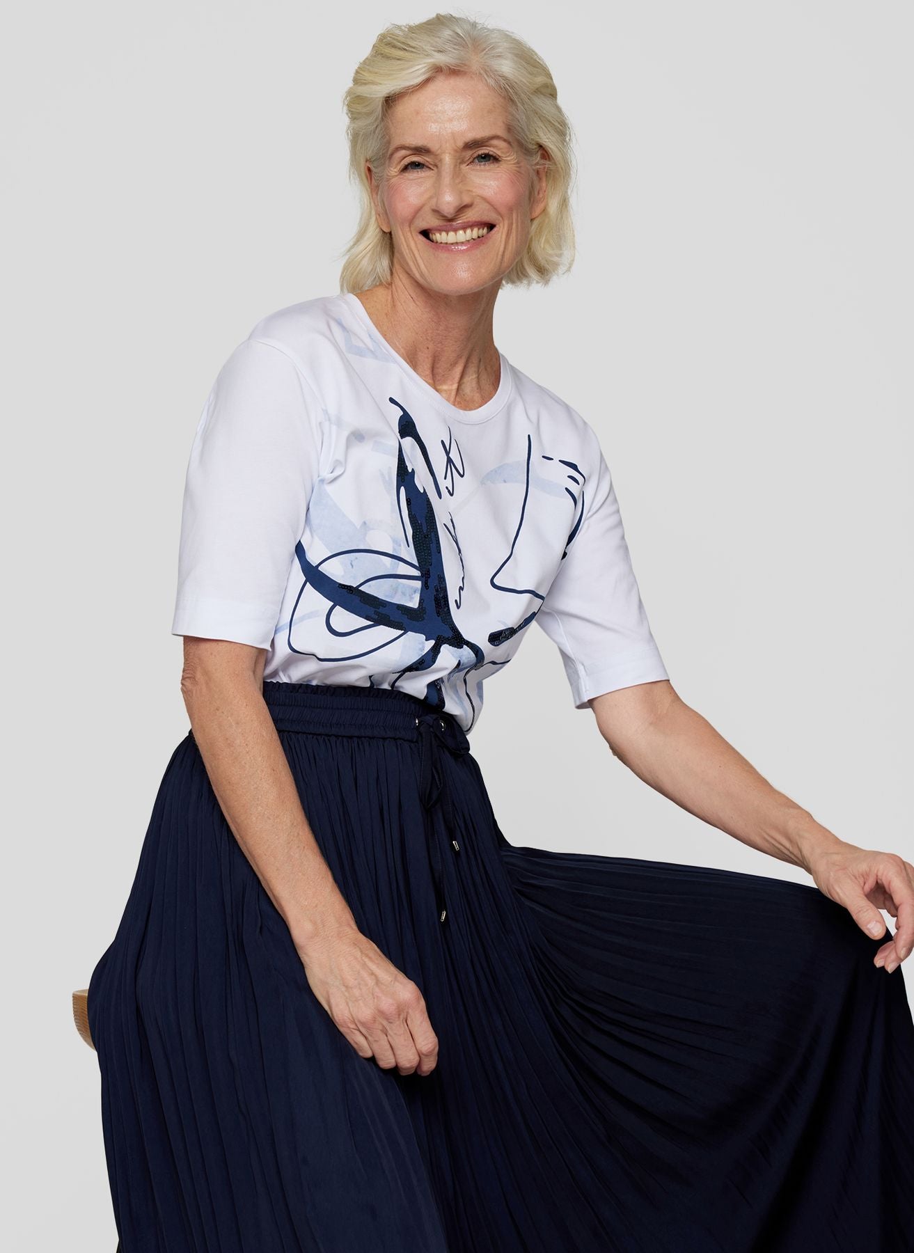 T-Shirt mit künstlerischem Print