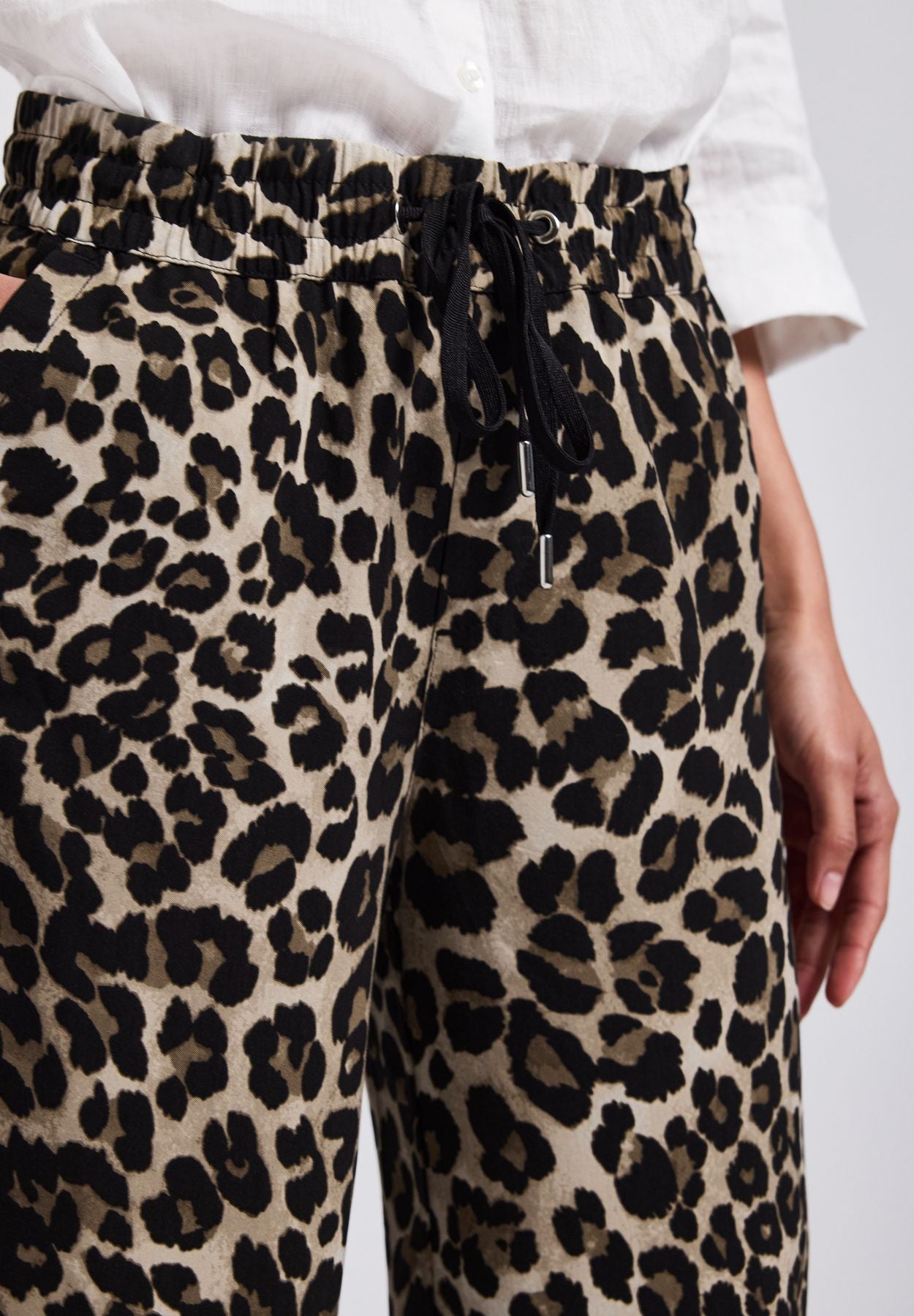 Gemusterte Wide Leg Hose