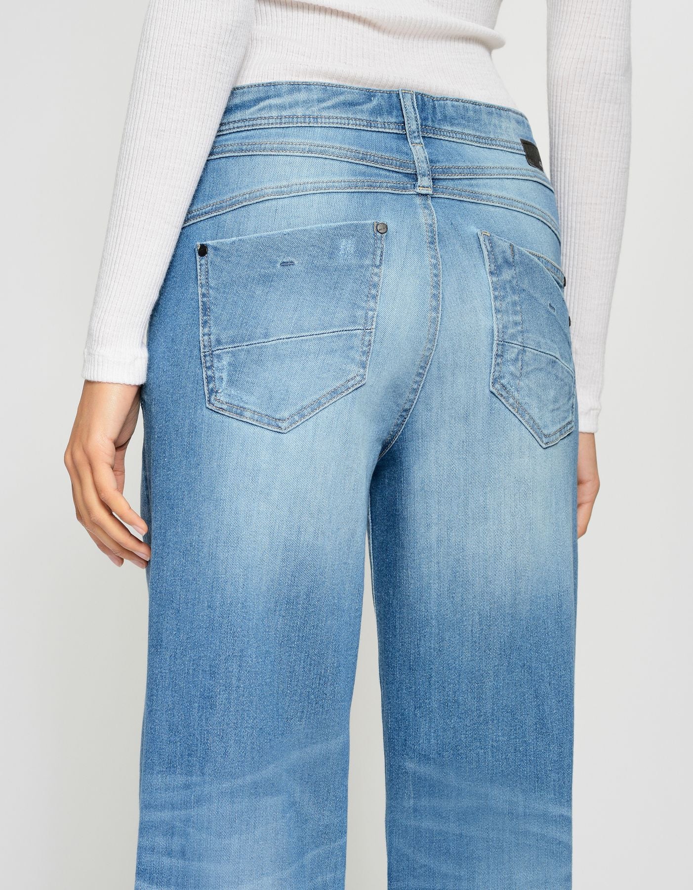 94AMELIE WIDE - wide fit