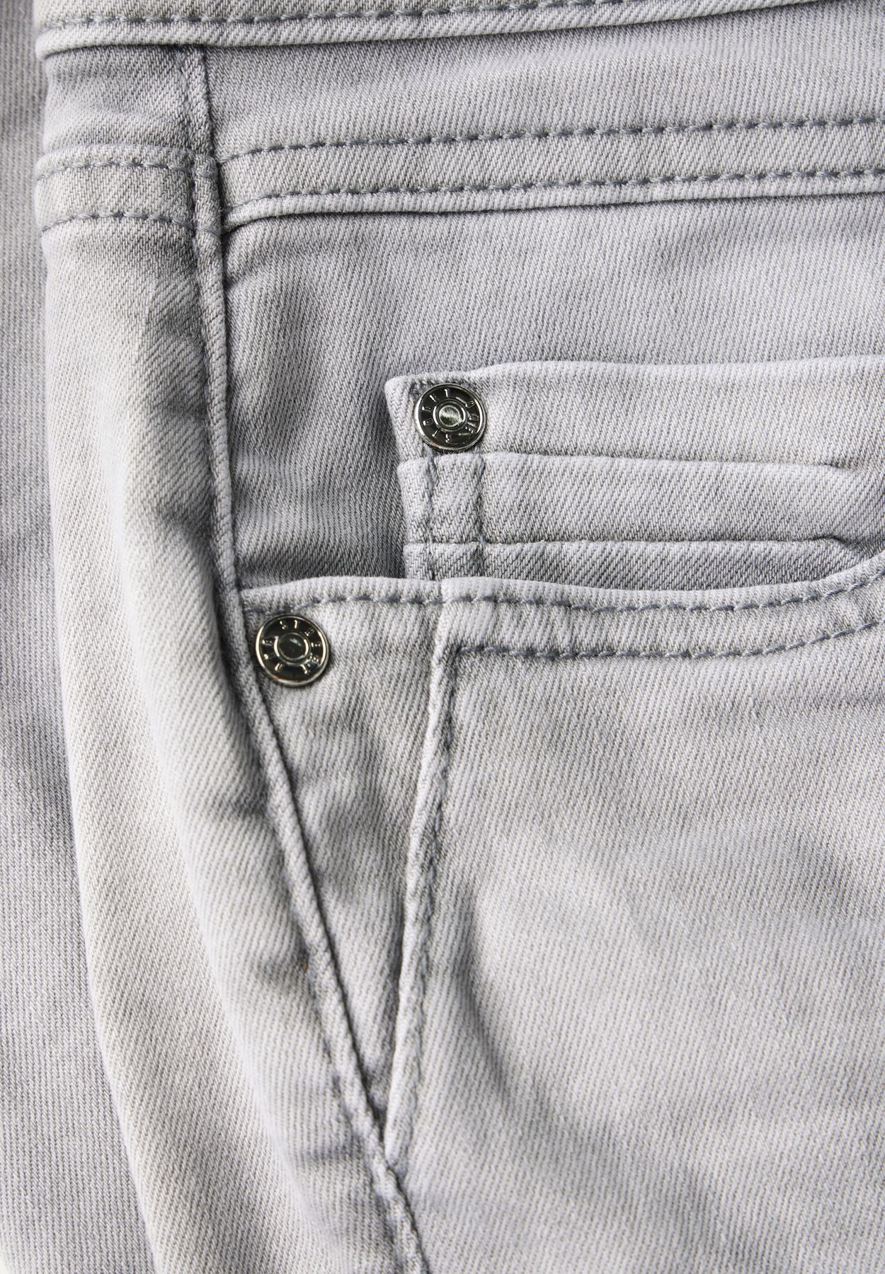Bermuda Jeans