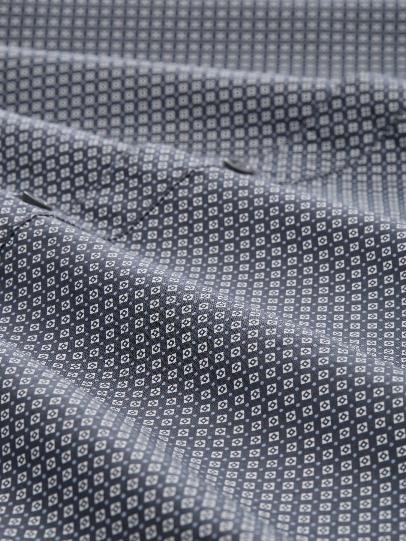 Fitted Kurzarmhemd mit Print