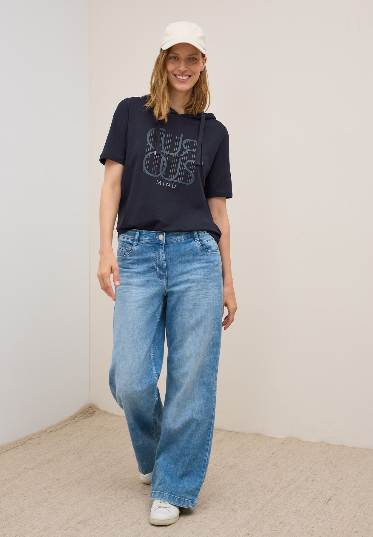 Kapuzenshirt mit Wording