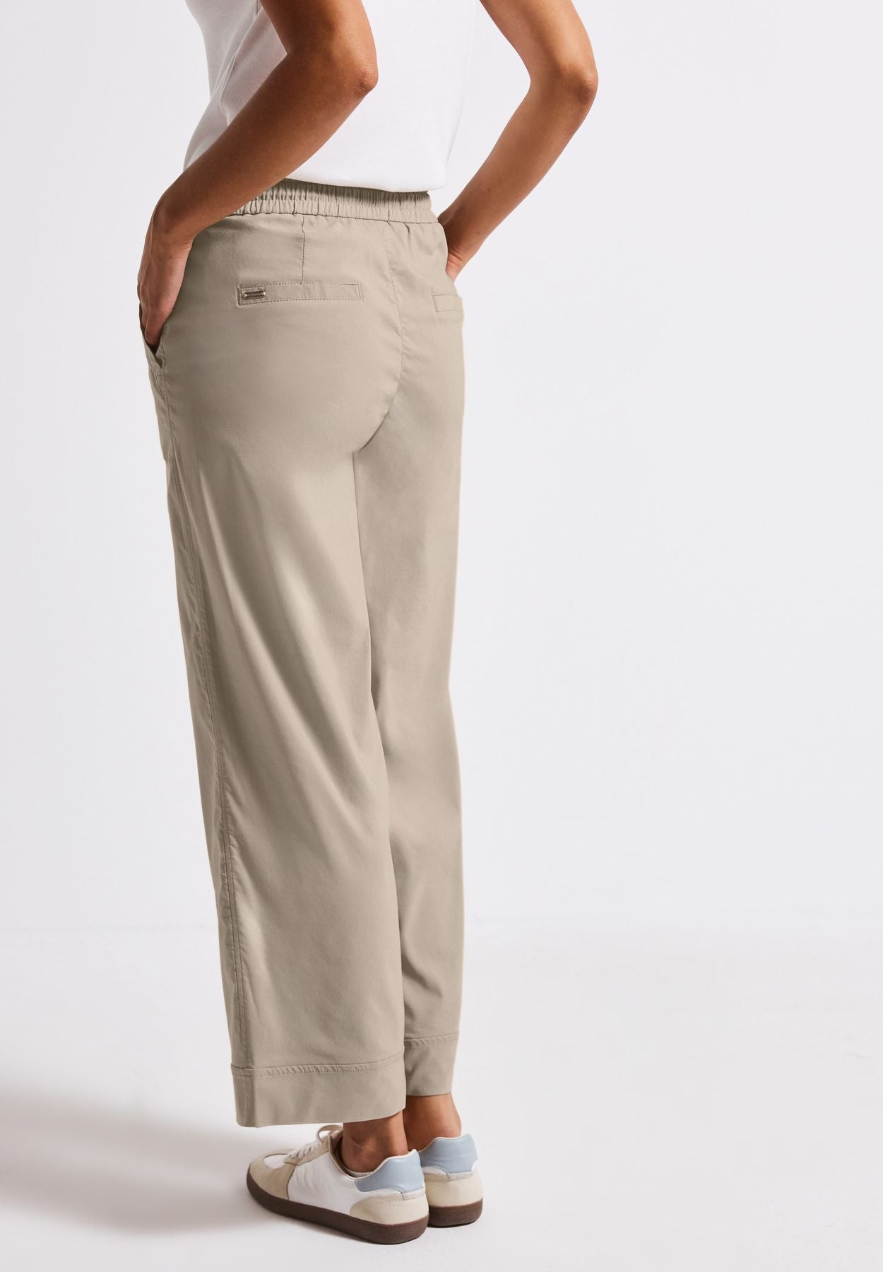 Casual Fit Hose mit Turn-Up