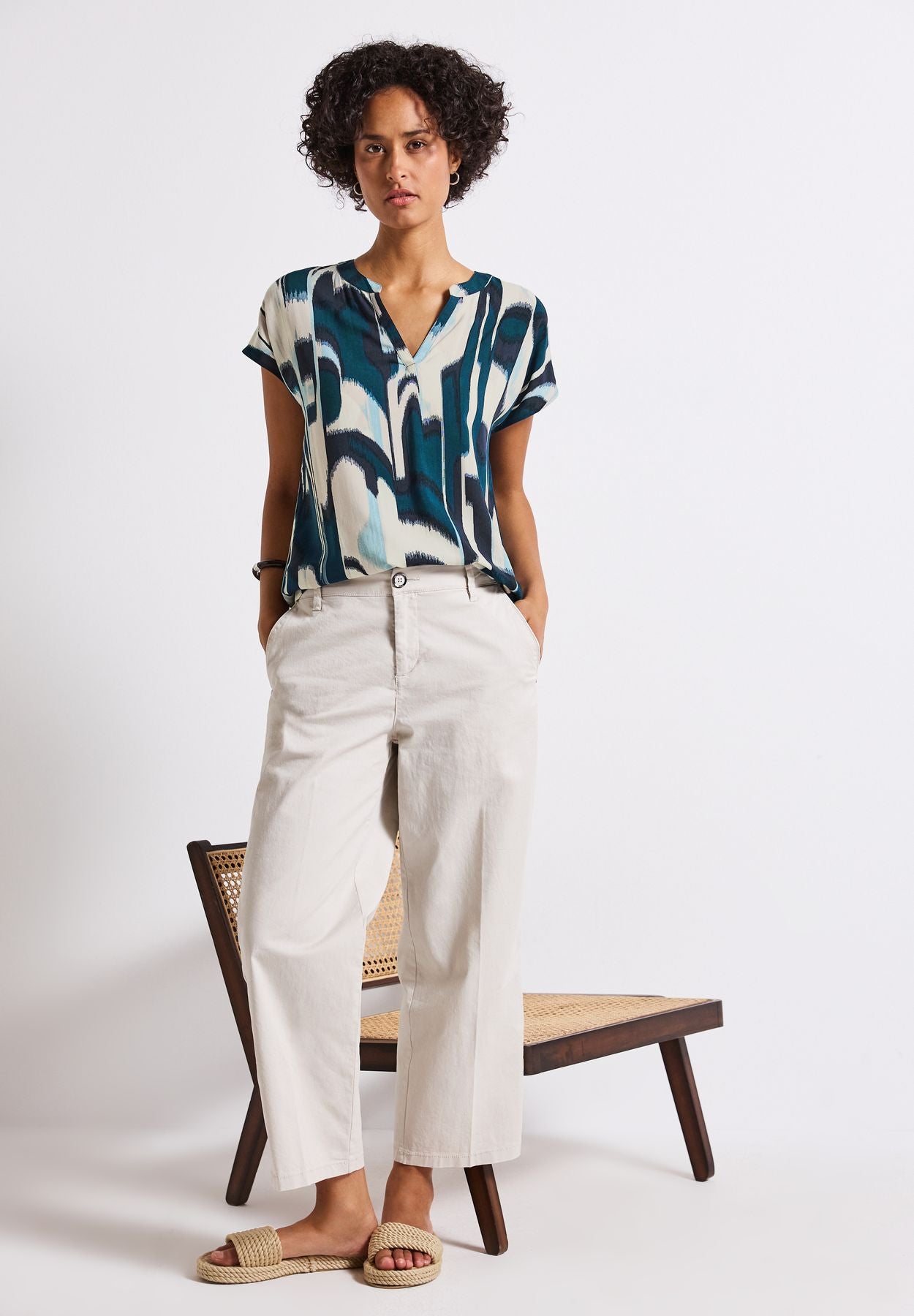 Blusenshirt mit Ikat Print
