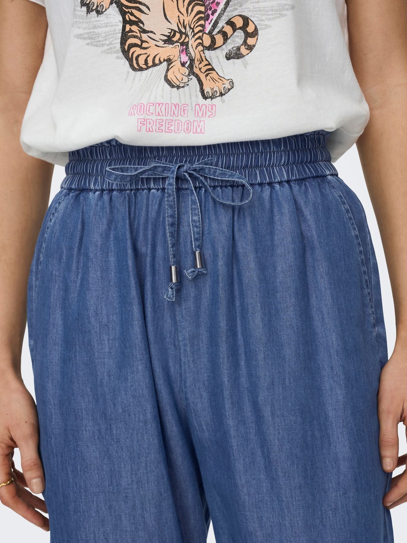 ONLBEA HW ELASTIC DNM STRING PANT BJ