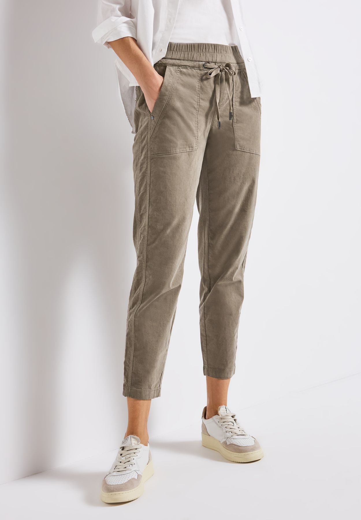 Loose Fit Cordhose