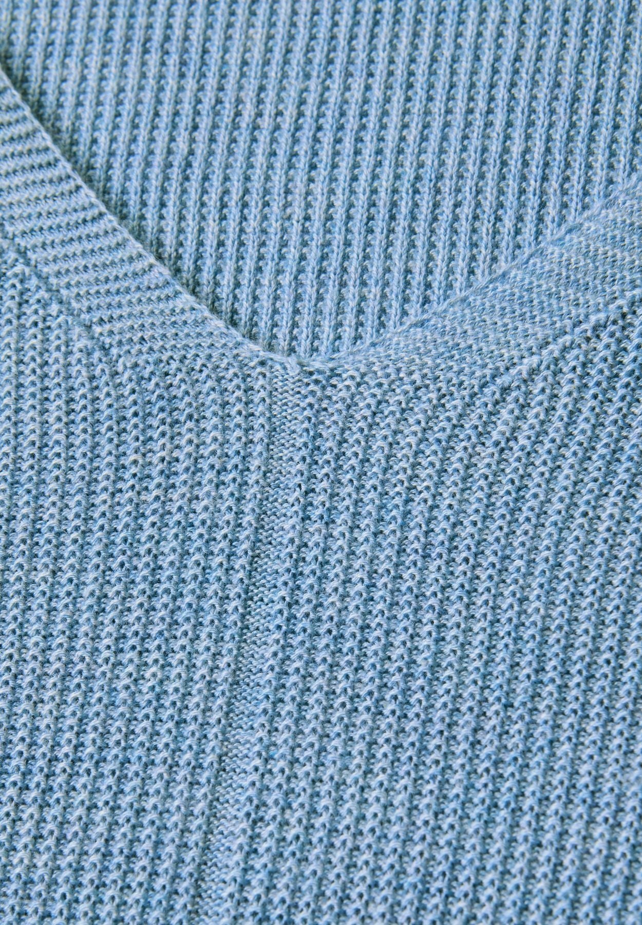 V-Neck Strickpullover