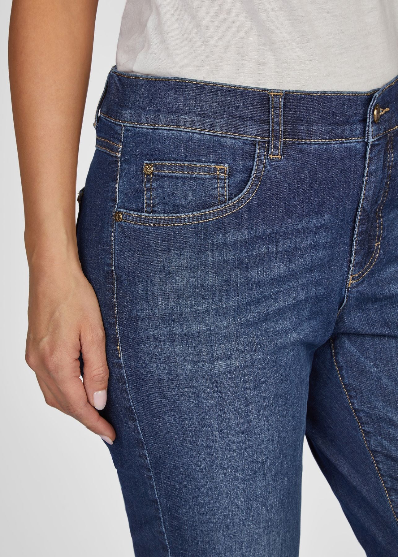Damen-Jeans mit Komfortbund