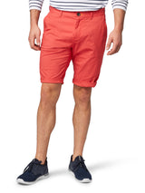 chino short w patched pockets