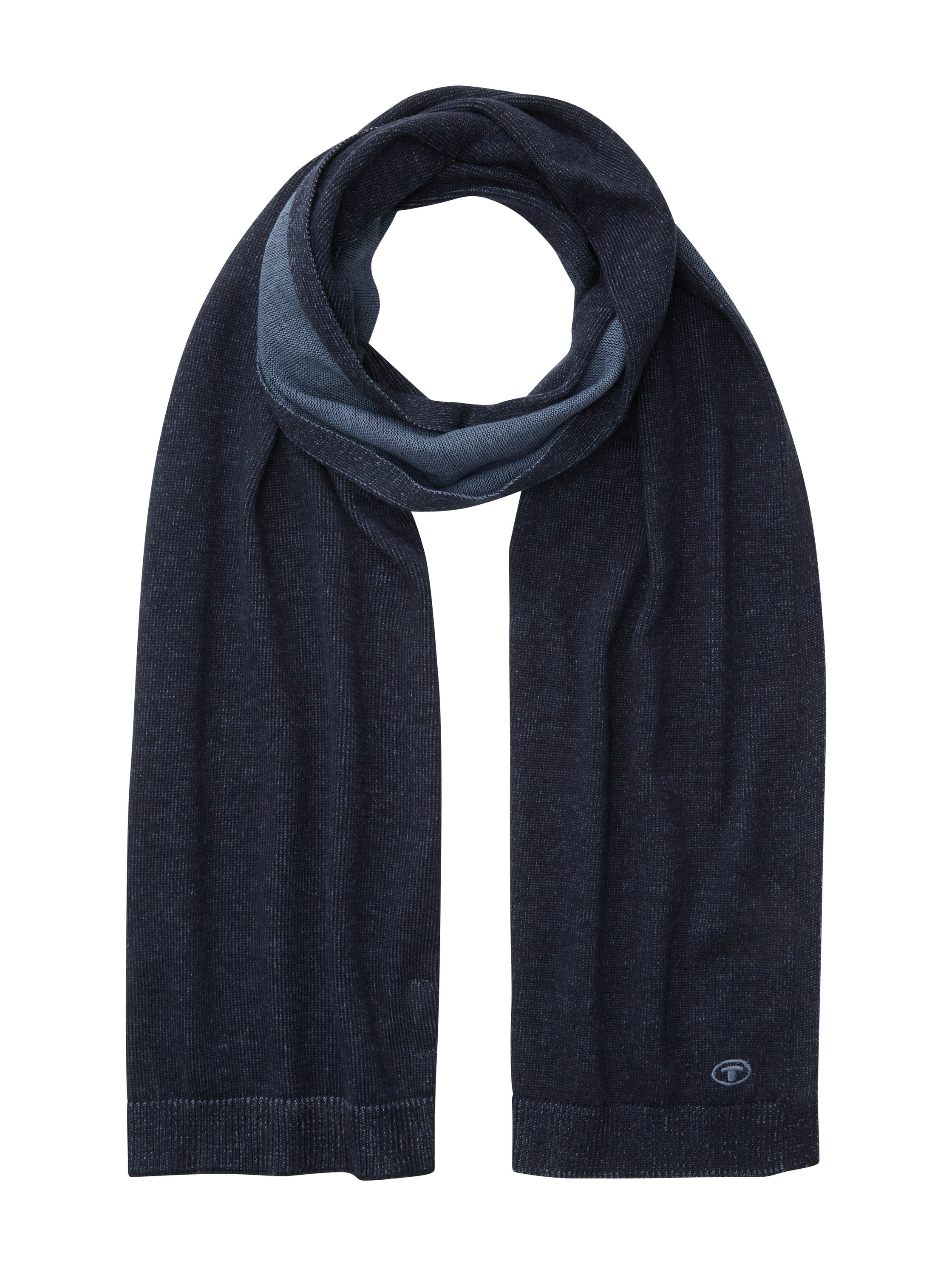 plated knitted scarf