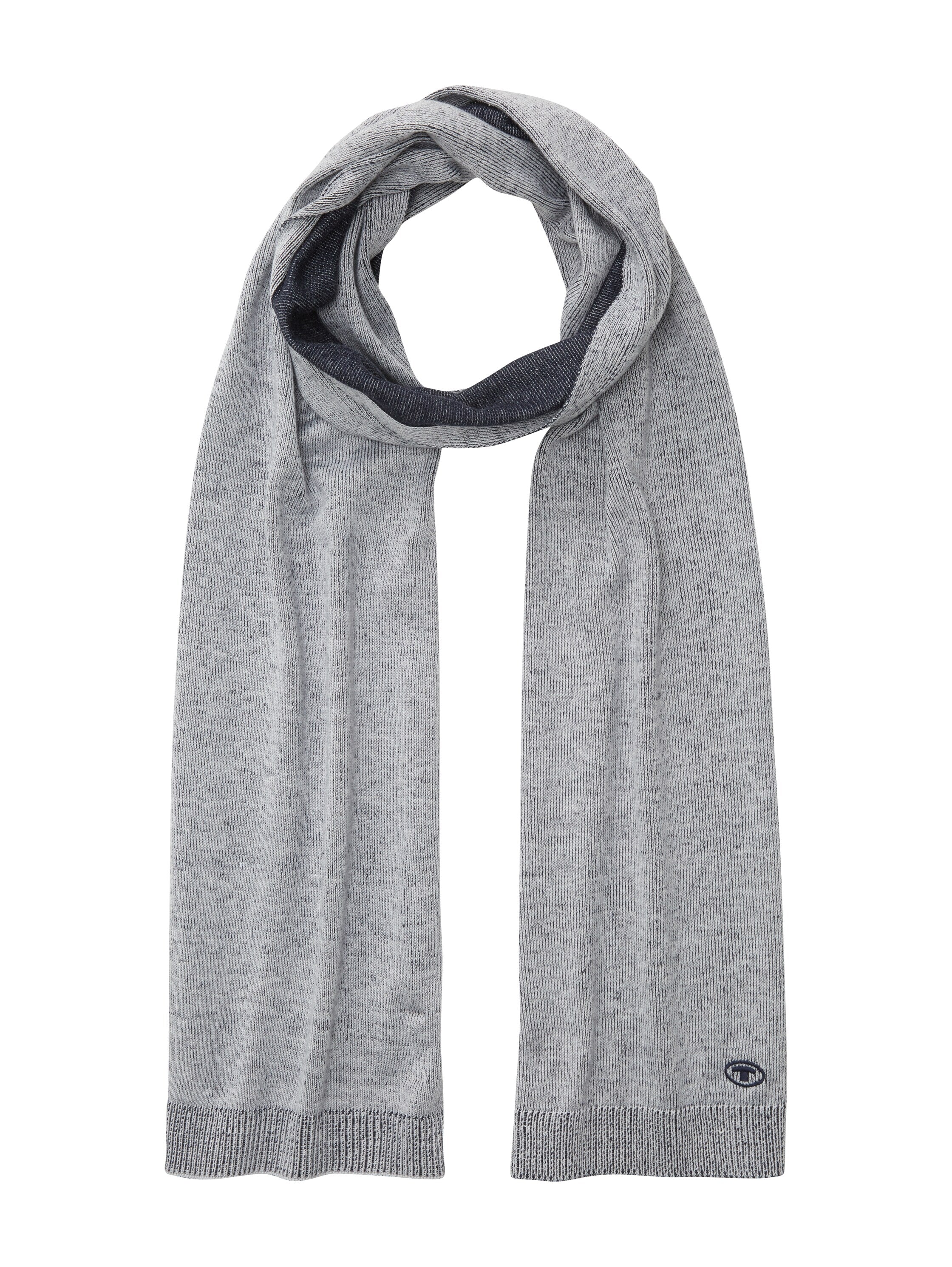 plated knitted scarf