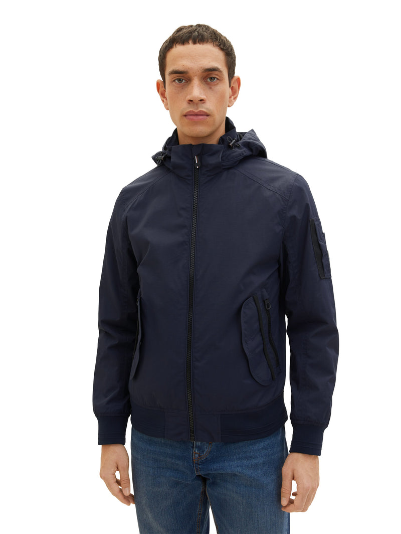 Bomber Jacke mit abnehmbarer Kapuze