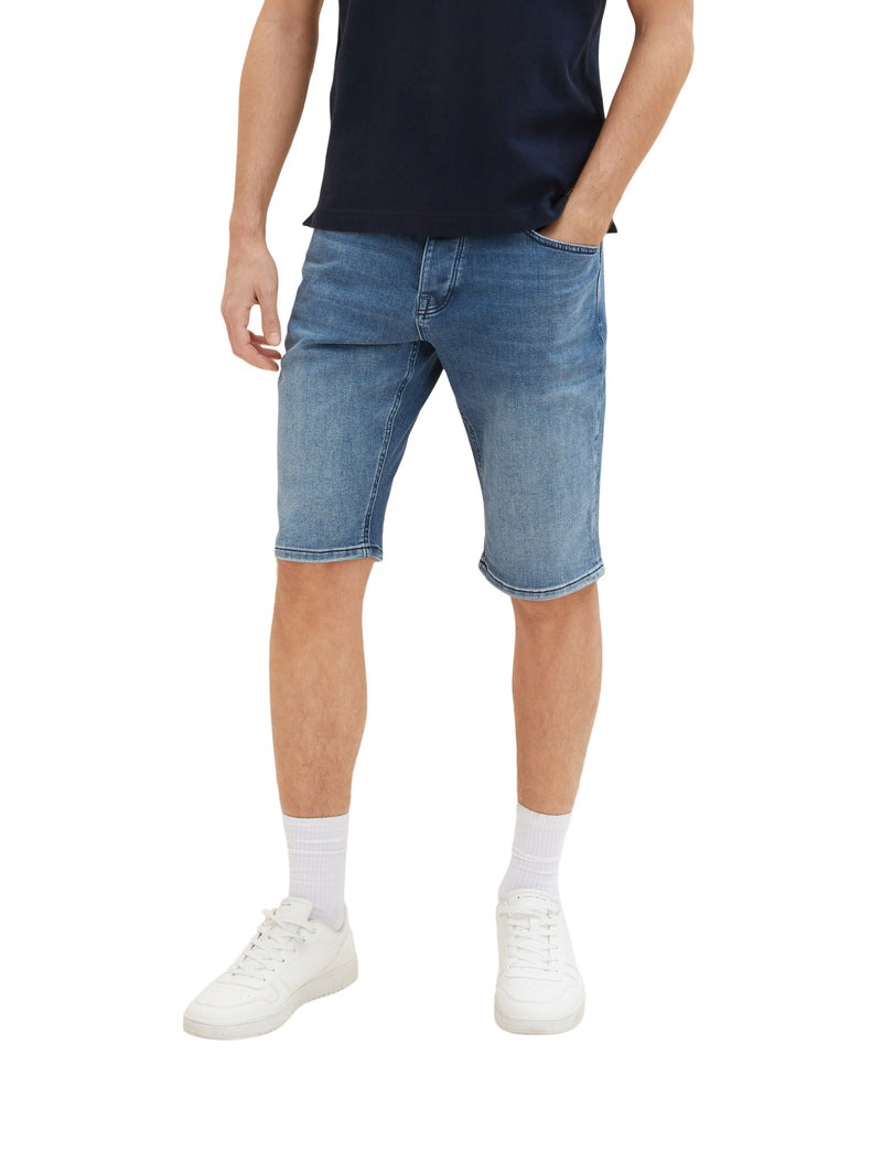 Josh Regular Slim Shorts